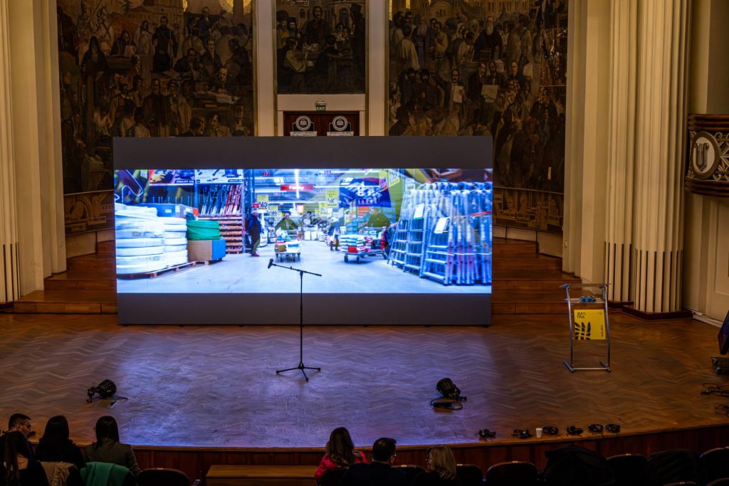 20251025 BATRA2025 S S 0440 0051